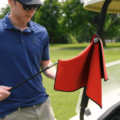 RED MAGNETIC GOLF TOWEL