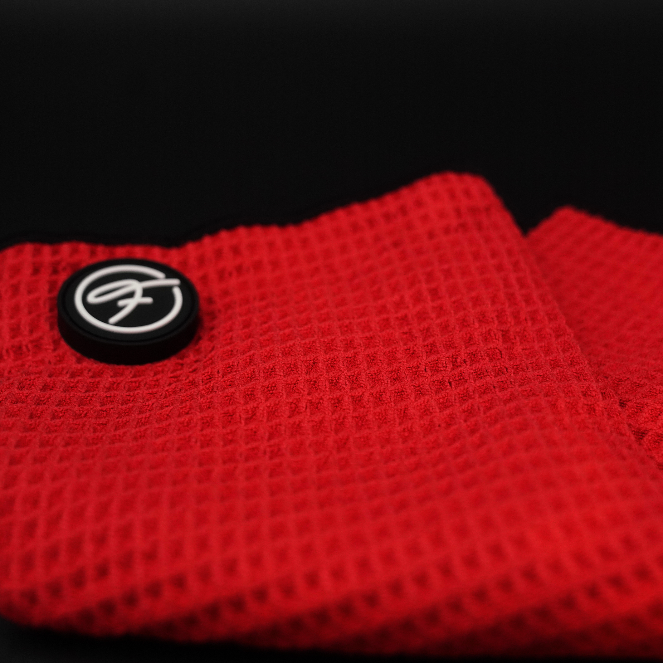 RED MAGNETIC GOLF TOWEL